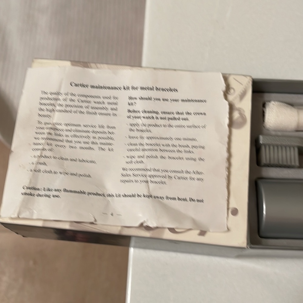 Cartier Cleaning Kit View 3